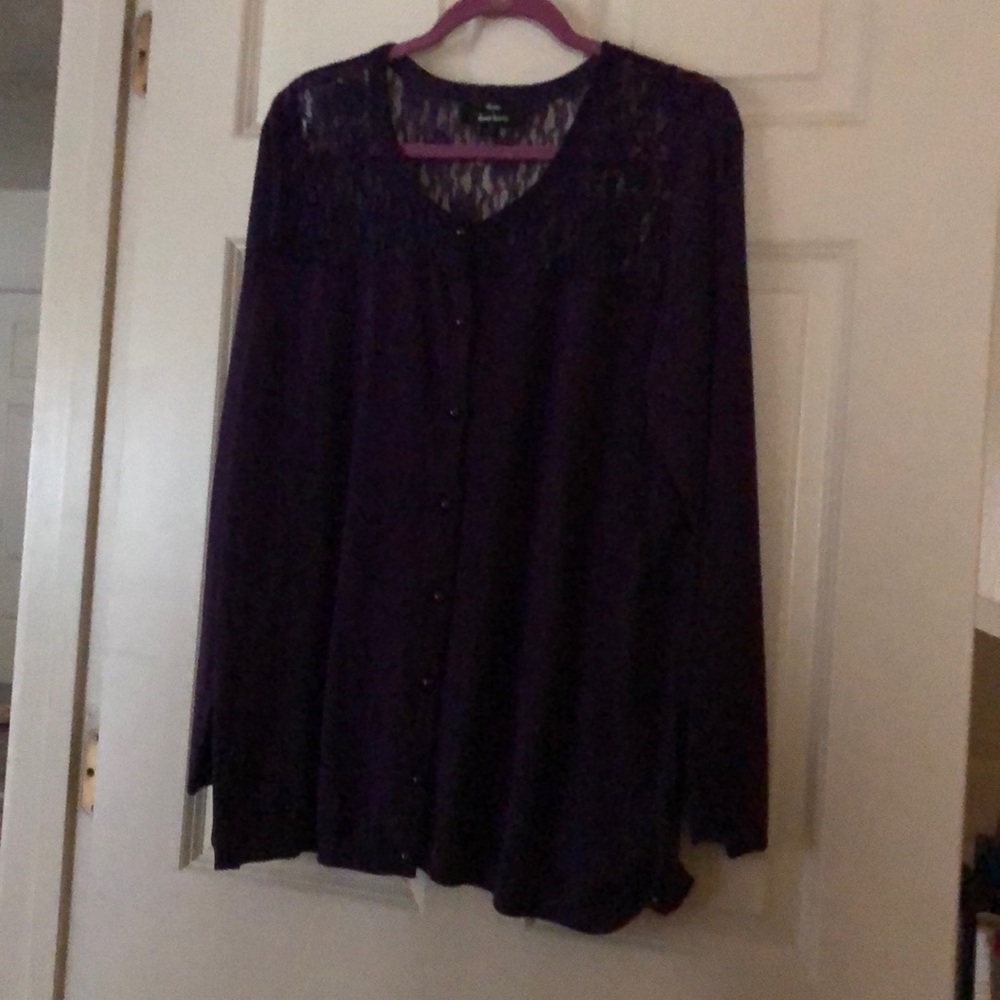 Issac mozzarellas top